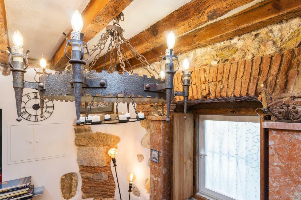 Romantic Medieval Apartment リスボン エクステリア 写真