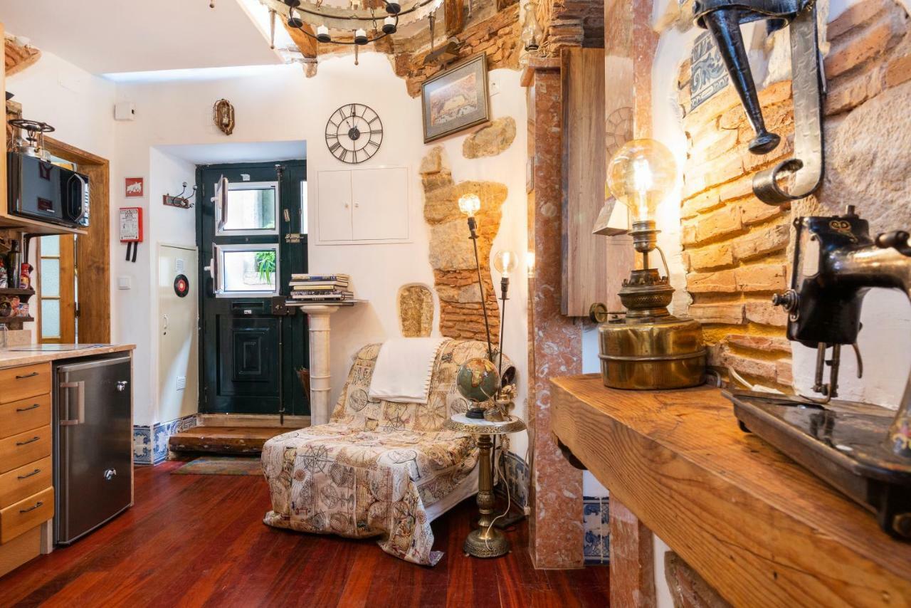 Romantic Medieval Apartment リスボン エクステリア 写真